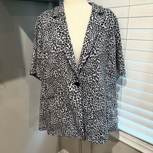 Susan‎ Graver Leopard LK Fusion
Elbow-Sleeve Blazer
